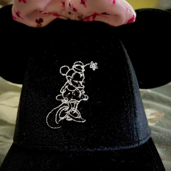 Minnie Mouse Velvet Ear Baseball Cap for Women - Picture 4 of 6